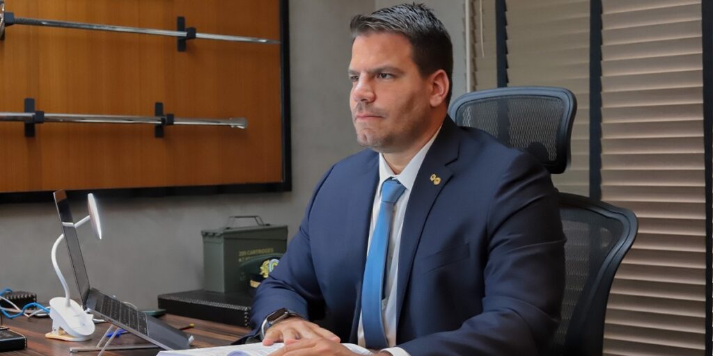 Capitão Contar se torna presidente estadual do Instituto Harpia, projeto nacional que fortalece lideranças de direita