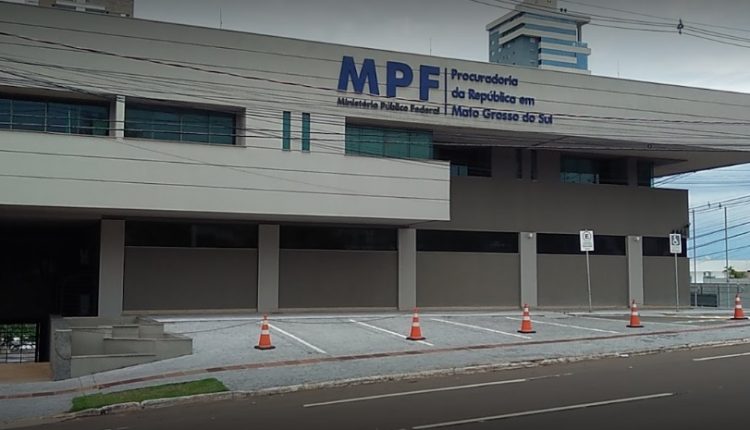 Principal ação que investiga abuso de poder em campanha de Riedel segue tramitando na Justiça e conta com parecer favorável do MPF