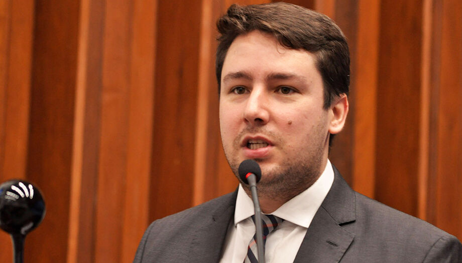 Projeto de lei proíbe exigência de comprovante de vacinação contra Covid em MS